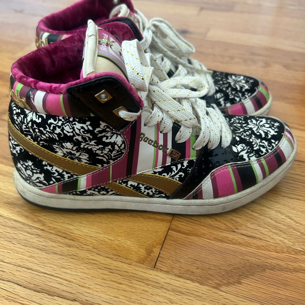 Reebok Courtee Mid Rolland Berry